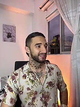 Snapshot of juanlouis_pierre chatting on 01-18-26, 11:19 juanlouis pierre online show from 01-18-26, 11:19