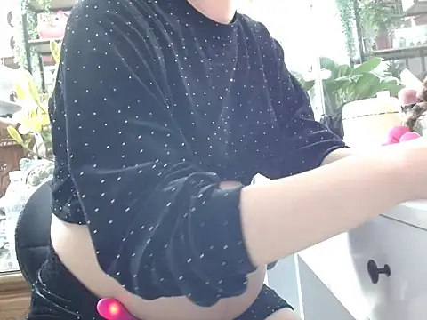 Mika-Spa21 online show from 02-07-26, 08:29