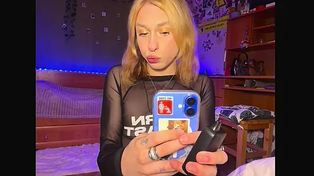 miss barbie111 online show from 02-08-26, 05:05