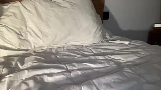 nadya cat online show from 02-08-26, 04:10