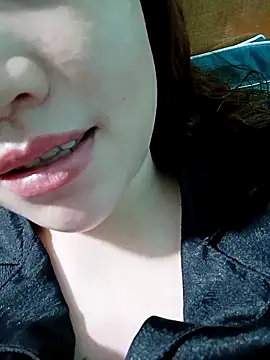 lylinhjim online show from 02-08-26, 03:26