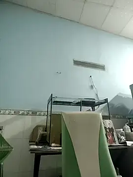 Snapshot of Famrita chatting on 02-13-26, 10:55 Famrita online show from 02-13-26, 10:55