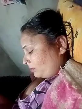 Snapshot of Misty_4666 chatting on 01-18-26, 07:28 Misty 4666 online show from 01-18-26, 07:28