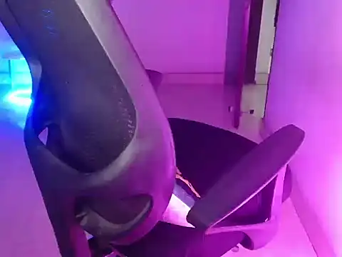 Im Iriss online show from 03-26-26, 02:55