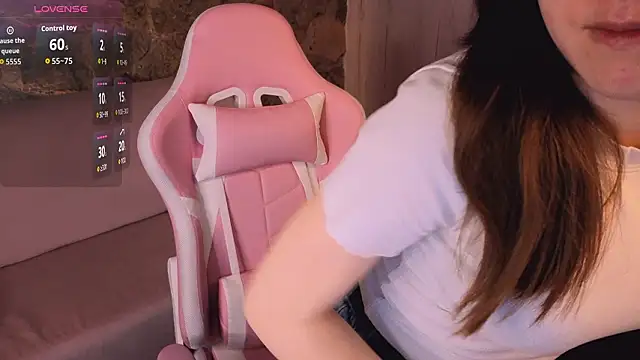 Snapshot of SindieStorm chatting on 02-24-26, 01:47 SindieStorm online show from 02-24-26, 01:47