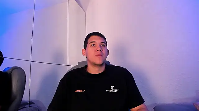 Tadeo vega  online show from 02-06-26, 03:33