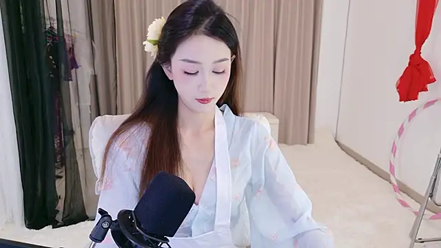 Dancing-Coco12 online show from 03-26-26, 05:02