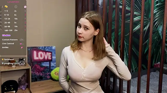 Snapshot of vickky_shy chatting on 04-02-26, 05:43 vickky shy online show from 04-02-26, 05:43