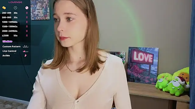 Snapshot of vickky_shy chatting on 04-30-26, 06:47 vickky shy online show from 04-30-26, 06:47