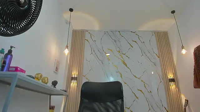 Zoey Taylor07 online show from 05-11-26, 11:49