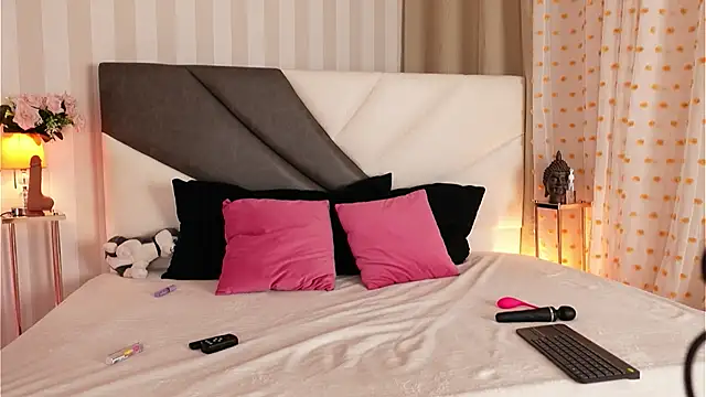 AlishaSuarez online show from 02-08-26, 07:45