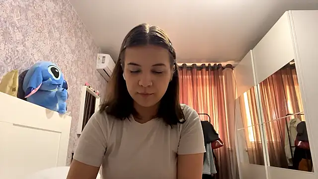 Lunavirexiall online show from 02-04-26, 11:27