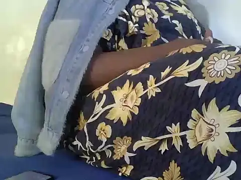 Snapshot of Gorgeous29th chatting on 03-16-26, 05:44 Gorgeous29th online show from 03-16-26, 05:44