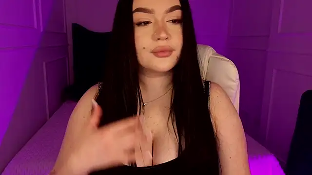 tinafox  online show from 03-09-26, 08:07