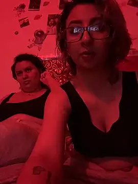 RavenEllieUniverse online show from 02-26-26, 05:17