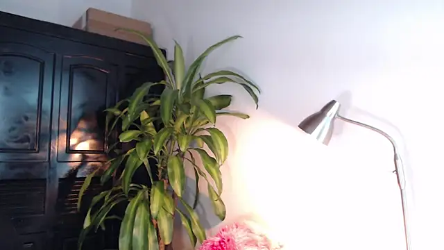 Mia Volkova  online show from 06-14-26, 12:51