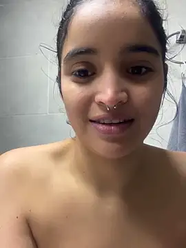 VanessaDoofenshmirtz online show from 06-18-26, 11:03