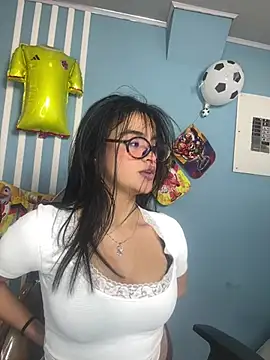 VanessaDoofenshmirtz online show from 06-24-26, 08:41