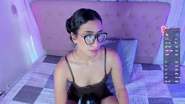 SusannaDoll online show from 05-06-26, 12:21