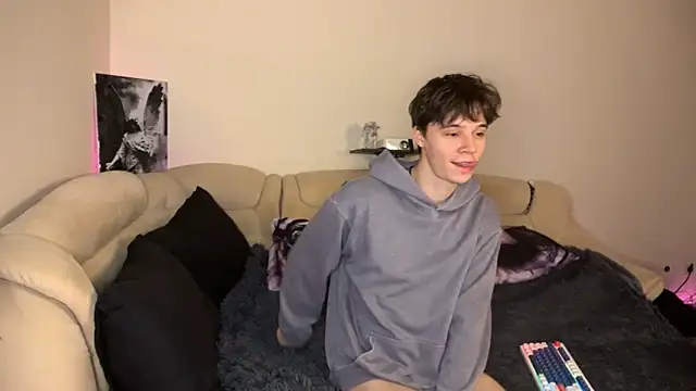 VanthonyV online show from 01-18-26, 06:06