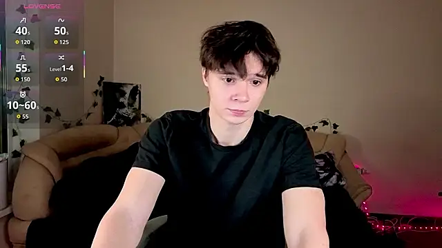 VanthonyV online show from 02-08-26, 03:48