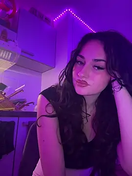 claraaaa06 online show from 02-08-26, 10:24