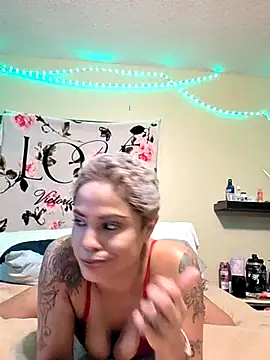 JasmineSkky online show from 06-10-26, 01:17