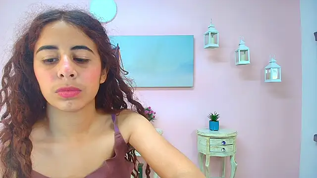scarlett clyde online show from 06-19-26, 12:42