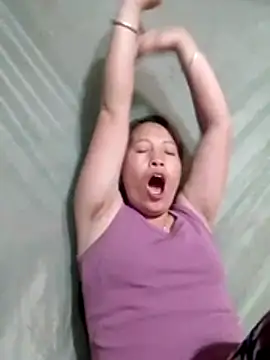 Gummiesu online show from 03-01-26, 08:00