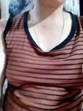 Gummiesu online show from 06-14-26, 02:24