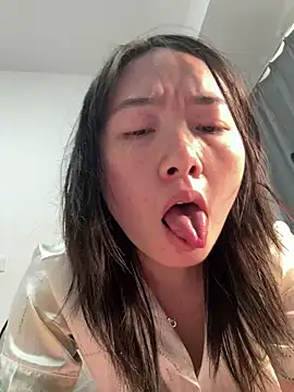 Cheating-wife online show from 05-07-26, 05:46