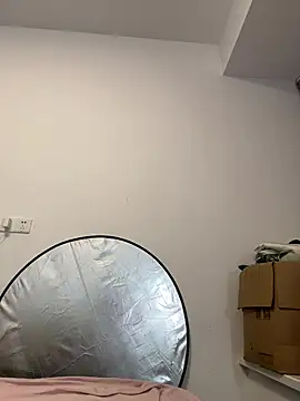 Cheating-wife online show from 05-14-26, 07:37