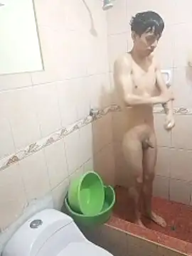 Snapshot of angelguere chatting on 02-10-26, 06:01 angelguere online show from 02-10-26, 06:01