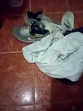 Snapshot of angelguere chatting on 02-19-26, 05:25 angelguere online show from 02-19-26, 05:25