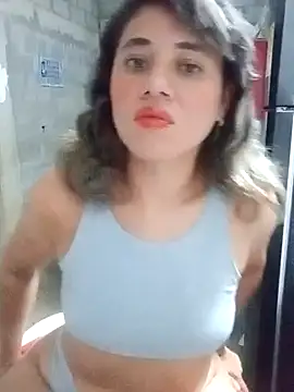Snapshot of allexa_gomez chatting on 04-19-26, 06:24 allexa gomez online show from 04-19-26, 06:24