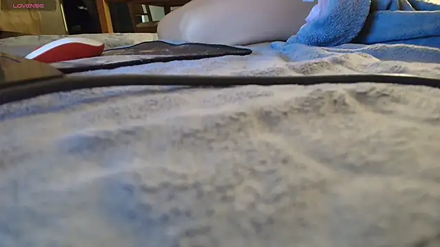 Kirabelle online show from 03-12-26, 05:19