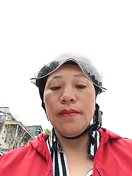 Snapshot of Jooj- chatting on 02-26-26, 03:49 Jooj- online show from 02-26-26, 03:49