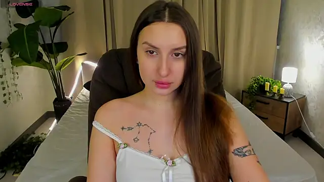 Celine Coello online show from 03-27-26, 03:56