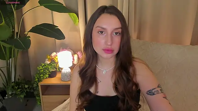 Celine Coello online show from 05-05-26, 12:24