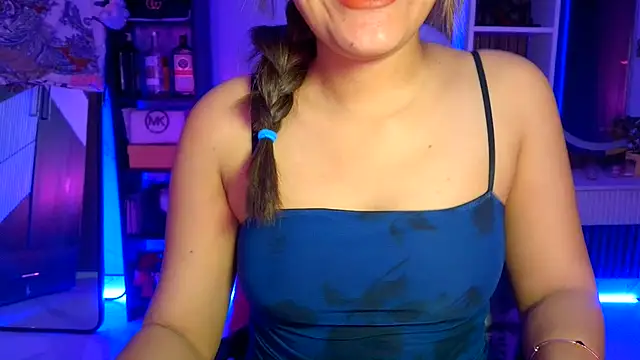  Maanvi  online show from 06-14-26, 02:24