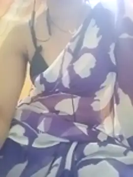 Snapshot of sima-bhabhi chatting on 04-06-26, 08:15 sima-bhabhi online show from 04-06-26, 08:15