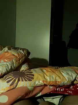 Snapshot of VashTheStampede96 chatting on 03-31-26, 12:45 VashTheStampede96 online show from 03-31-26, 12:45