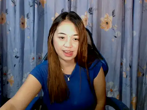 Snapshot of pinay_mayahiga chatting on 04-27-26, 05:33 pinay mayahiga online show from 04-27-26, 05:33