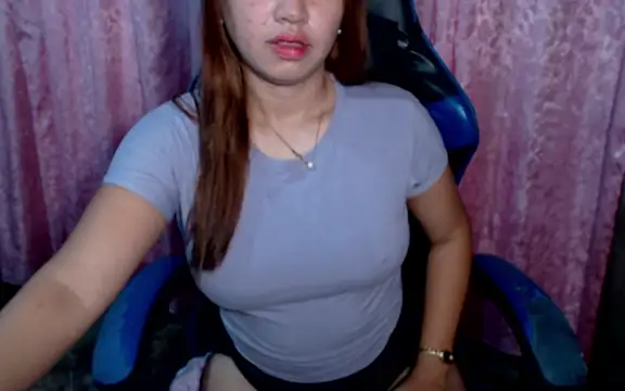Snapshot of pinay_mayahiga chatting on 05-06-26, 02:44 pinay mayahiga online show from 05-06-26, 02:44