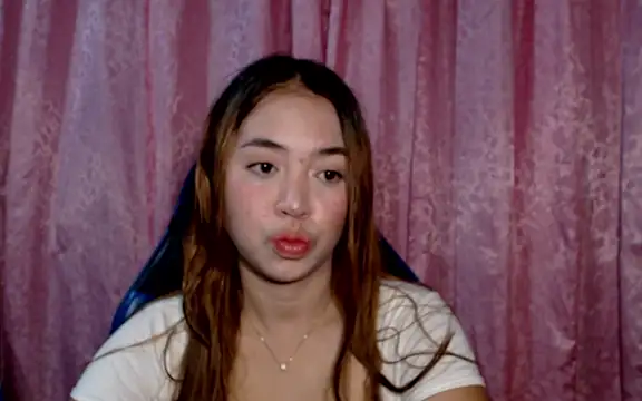 Snapshot of pinay_mayahiga chatting on 05-11-26, 02:34 pinay mayahiga online show from 05-11-26, 02:34