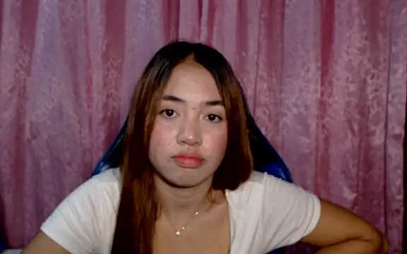 Snapshot of pinay_mayahiga chatting on 05-11-26, 02:45 pinay mayahiga online show from 05-11-26, 02:45