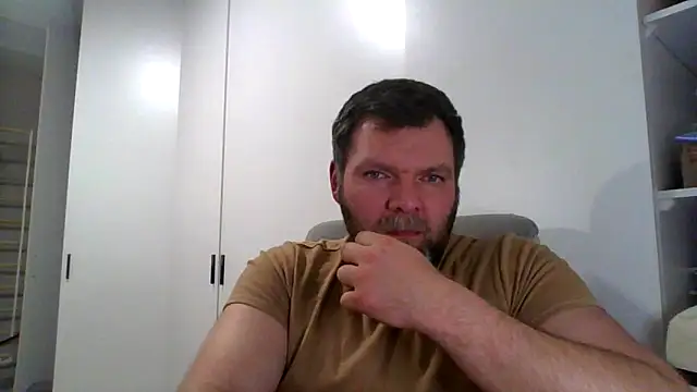 Hot Adonis online show from 03-19-26, 06:45