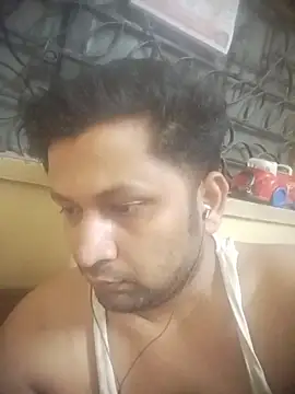 Snapshot of Pravin9562 chatting on 02-17-26, 05:52 Pravin9562 online show from 02-17-26, 05:52