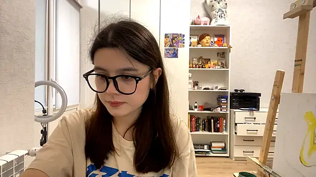 Snapshot of SaintMari chatting on 02-27-26, 12:05 SaintMari online show from 02-27-26, 12:05