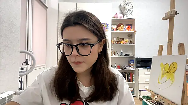 Snapshot of SaintMari chatting on 03-06-26, 12:23 SaintMari online show from 03-06-26, 12:23